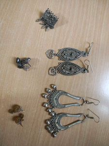 Earings