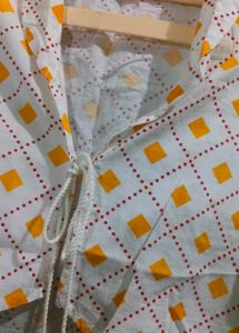 Diamond Pattern Crop Top