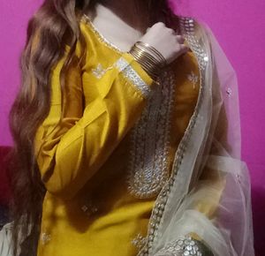 Yellow Floral Motifs Sequins Work Kurta