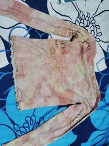 TRENDY MESH TOP