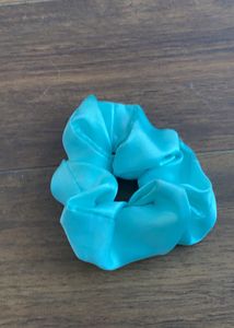 Green/turquoise Scrunchie Bundle