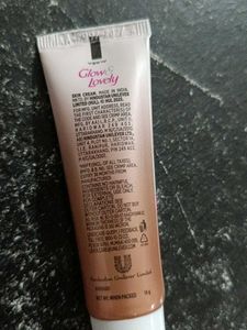 GLOW &amp; LOVELY. BB vitamin Cream