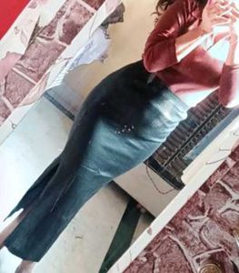 Stylish Pencil Skirt For Women And Girls