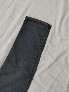 ❗ CLEARANCE ❗ Stylish High-Waisted Charcoal Jeans