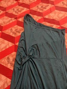 💚Elegant Green One-Shoulder Dress💚