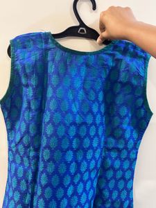 Blue Sleeveless Kurti