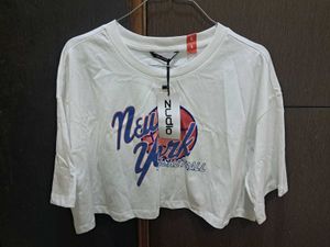 Cute white cropped top