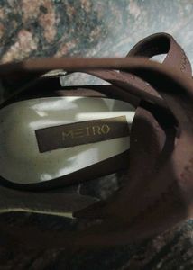 Metro Brown Heels