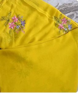 Beautiful Handprint Saree