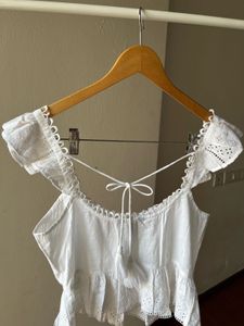 NEW LOOK Broderie White Tops