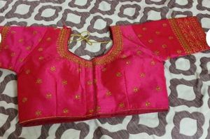 Today Offer Free Jewellery With  Georgette Saree