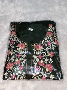New🔥 Embroidery Black Kurtaset