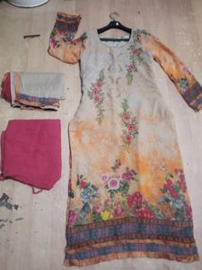 Kurta Pants With Dupatta