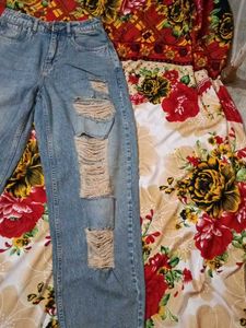 Ripped Jeans..