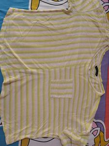 Chic Dressberry Striped Tshirt