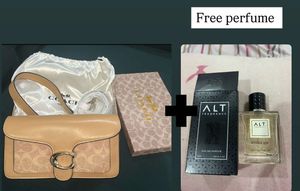 Coach  (first Copy ) Bag + Perfume Free