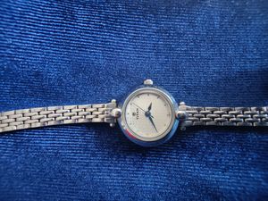 Titan Silver Colour, Round Small Dial