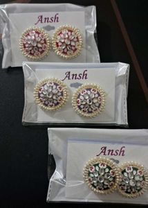 Square And Round Kundan Stud Earrings