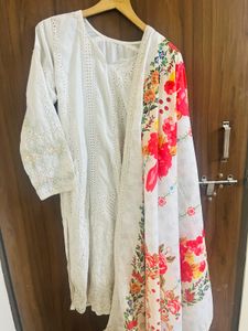 Chikankari Pakistani Suit