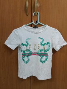 WHITE FITTED T SHIRT