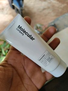 Molecular Spf 50+ Sunscreen