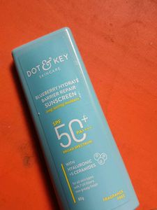 Dot &amp; Key Blueberry Sunscreen SPF 50