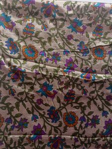 Beautiful Crepe Saree With Blouse