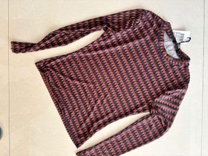 Beautiful  High Neck Top