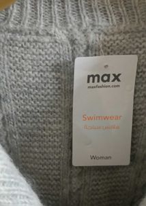 Negotiable : Gray Cable Knit Cardigan