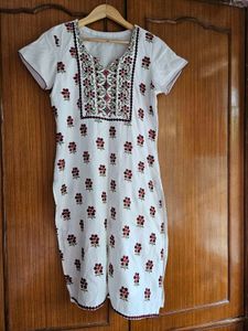 Embroidered Cotton Set
