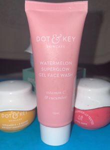 Dot N Key Skincare Kit