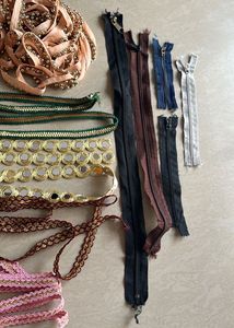 10 Mtr Lace And 5 Chains