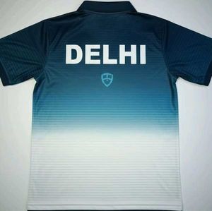 THE BLUE OMBRE DELHI'S T-SHIRT