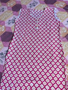 Cotton Sleeveless Kurti