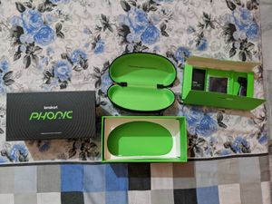 Brand New Lenskart Phonic Smartglasses