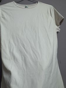 Stylish White Ribbed T-Shirt for Women