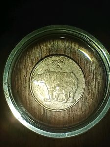 Rhino 25 Pesa Noida Mint Rare Coin