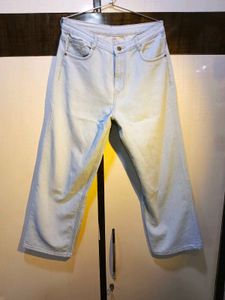 Light Wash Wide Leg Jeans
