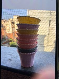Plastic Flower Pots Set Of 8 Pieces
