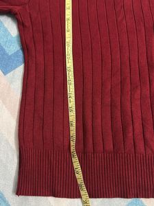 Chic Maroon Ribbed Crop Top