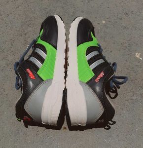 Sports Shoes for 7-11 age kids.