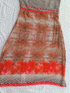 Patterned Sleeveless Kurti L Size