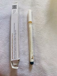 My Glamm-Matt Eyeliner