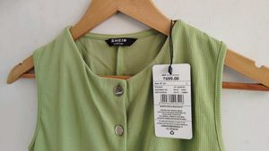 Green Button-Down Sleeveless Top