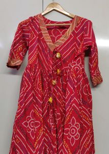 ❤️ ANUBHUTEE RED BANDHEJ PRINT KURTA SET