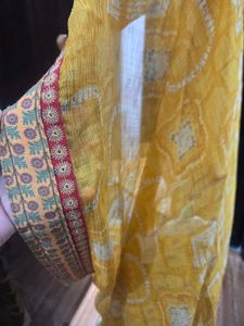 🎊Sale🎊Elegant Yellow Saree