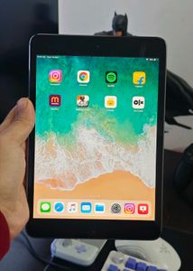iPad Mini 2 – 32GB | Great Condition