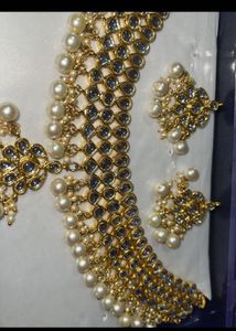 Stunning Kundan Necklace Set