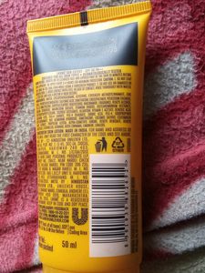 Lakme Sun Expert Sunscream