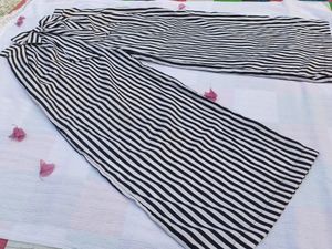 Black and White Flared Palazzo